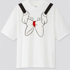 UNIQLO T-shirt , Short sleeve, Size: S , Color: White , DISNEY